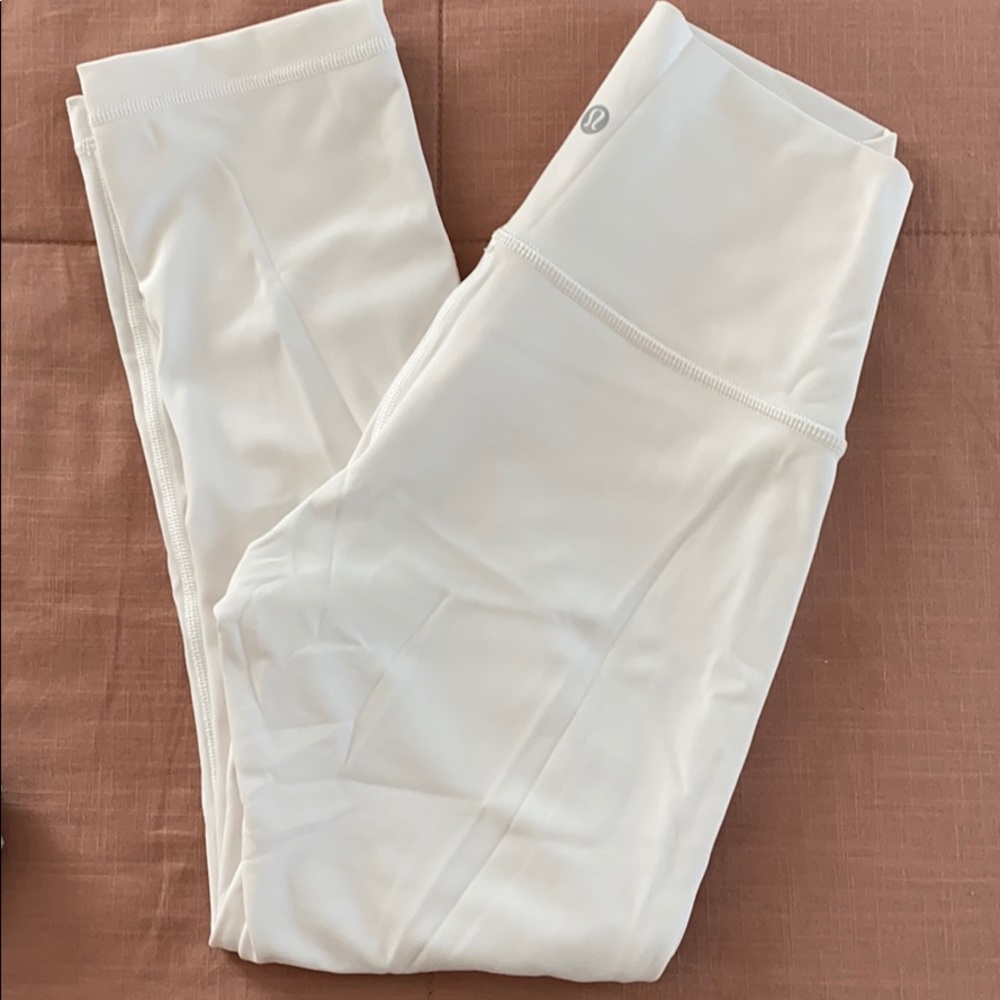 lululemon cropped leggings